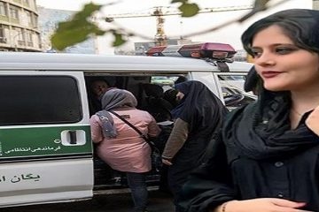 پدر مهسا امینی: آن کسی که دخترم را زده، باید محاکمه شود